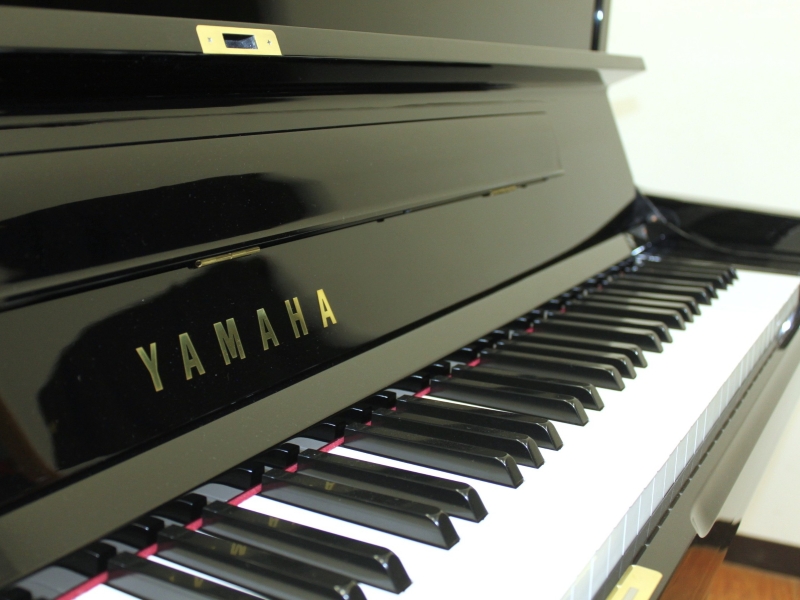 YUS1SG ヤマハリニューアルピアノ ハイグレードモデル サイレント付
